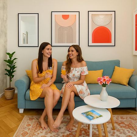 Urban Dream Studio With City Views & Comfort Букурещ Екстериор снимка